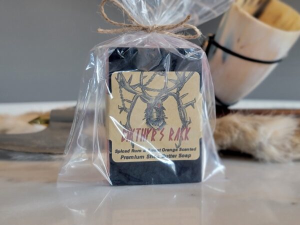 EIKTHYR'S RACK: Spiced Rum and Sweet Orange Shea Butter Soap